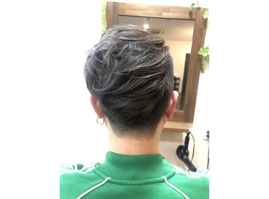 グレーシルバー